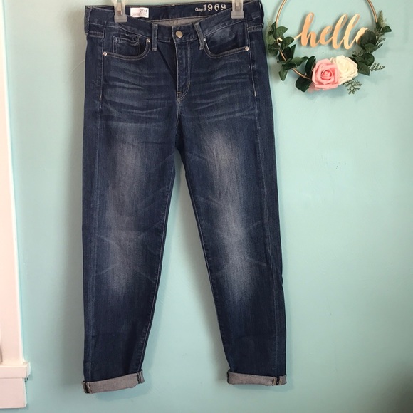 Gap Sexy Boyfriend Jeans - Picture 2 of 8